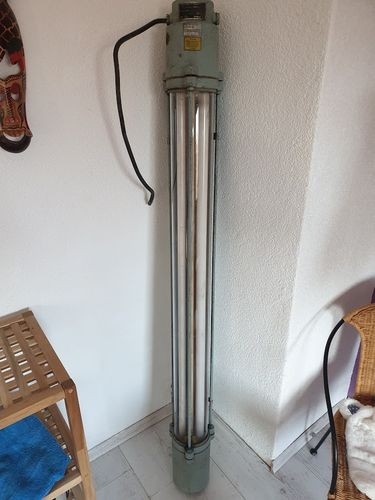 VEB Leuchtenbau Wittenberg AKA electric  Bunkerlampe 160 cm